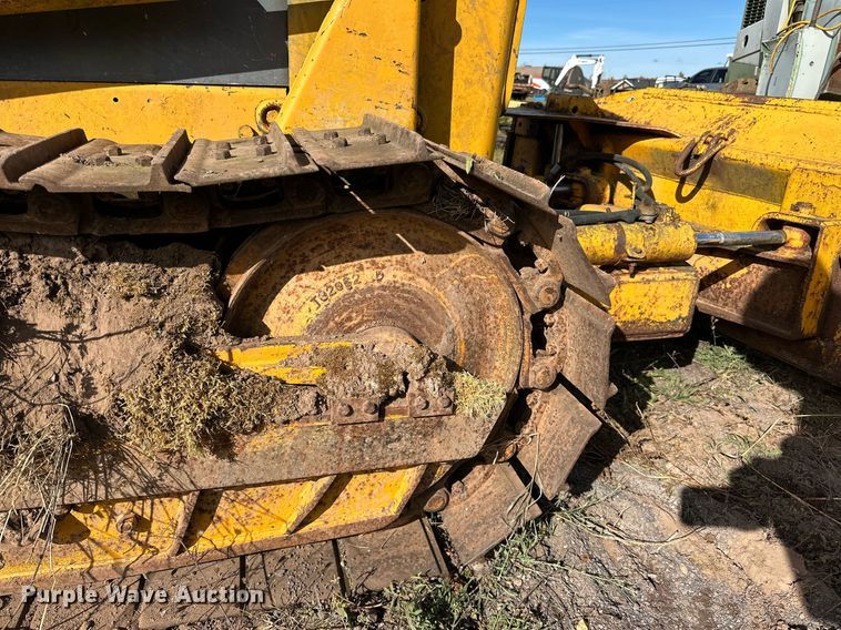 image for item EN2522 1973 John Deere 350B dozer