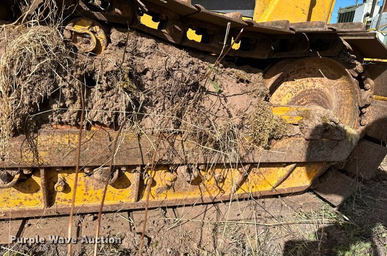 image for item EN2522 1973 John Deere 350B dozer