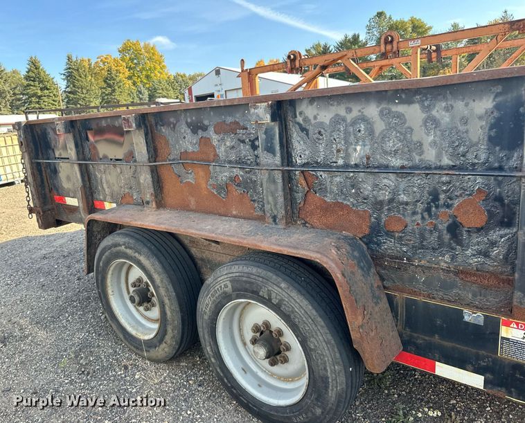 image for item EN2527 2015 DCT dump trailer
