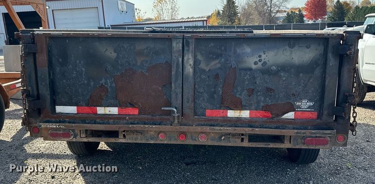 image for item EN2527 2015 DCT dump trailer