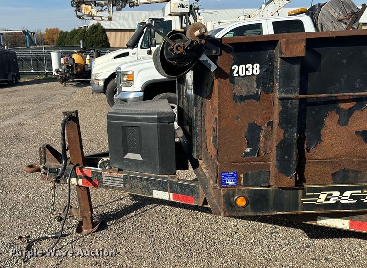 image for item EN2527 2015 DCT dump trailer