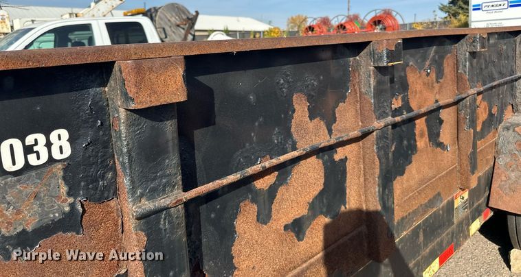 image for item EN2527 2015 DCT dump trailer