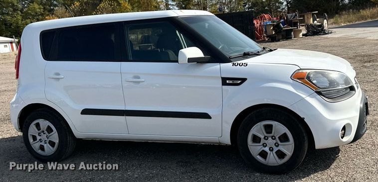 image for item EN2529 2013 Kia Soul SUV