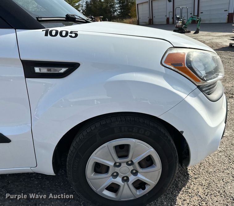 image for item EN2529 2013 Kia Soul SUV