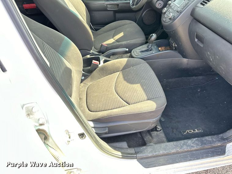 image for item EN2529 2013 Kia Soul SUV