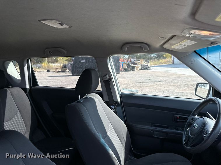 image for item EN2529 2013 Kia Soul SUV