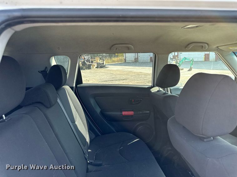 image for item EN2529 2013 Kia Soul SUV