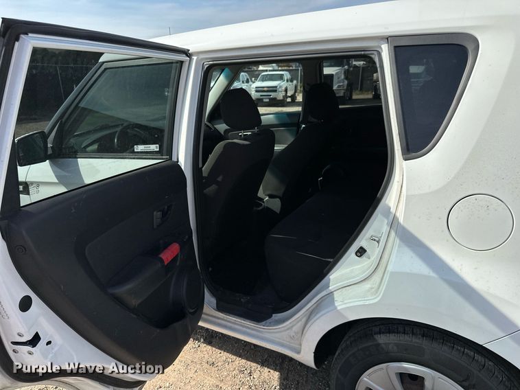 image for item EN2529 2013 Kia Soul SUV