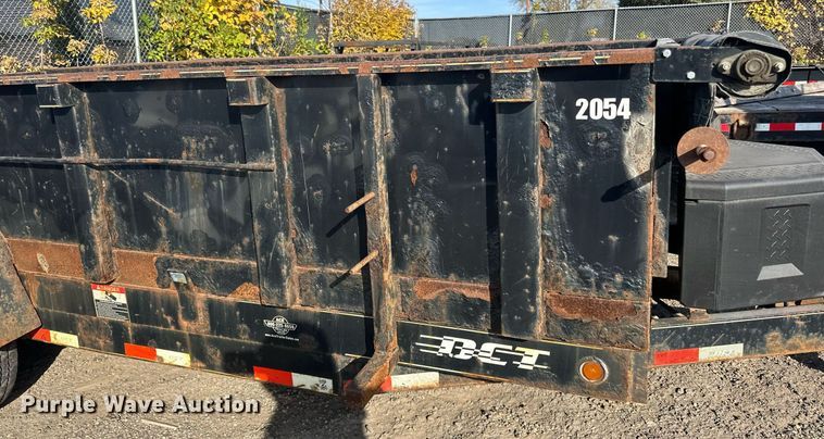 image for item EN2533 2016 DCT dump trailer