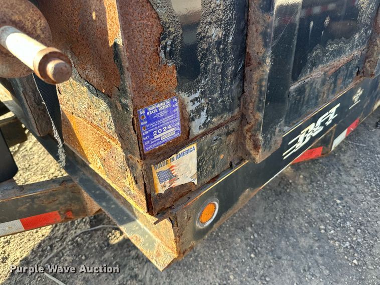 image for item EN2533 2016 DCT dump trailer