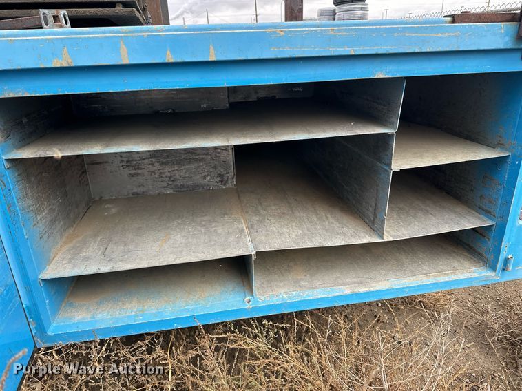 image for item EN2539 2008 Ford F550 Super Duty XL flatbed truck