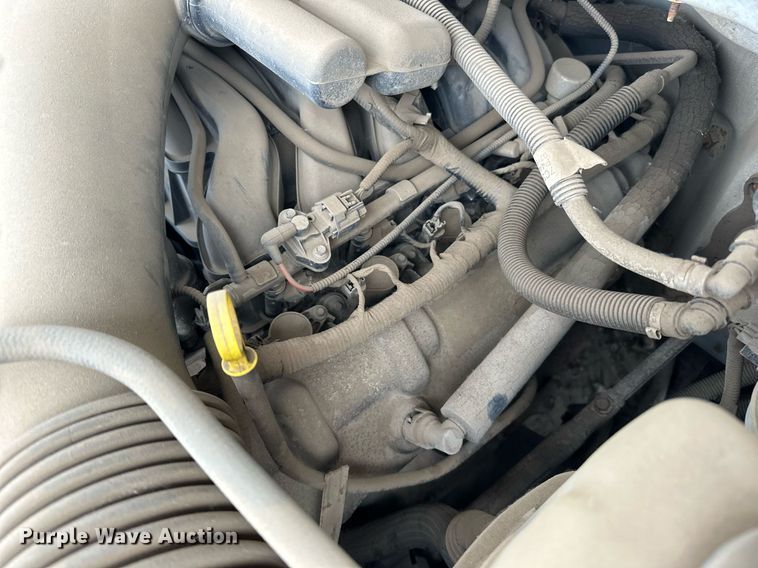 image for item EN2539 2008 Ford F550 Super Duty XL flatbed truck