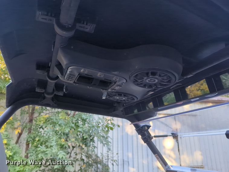 image for item EQ2357 2016 Yamaha Wolverine  utility vehicle