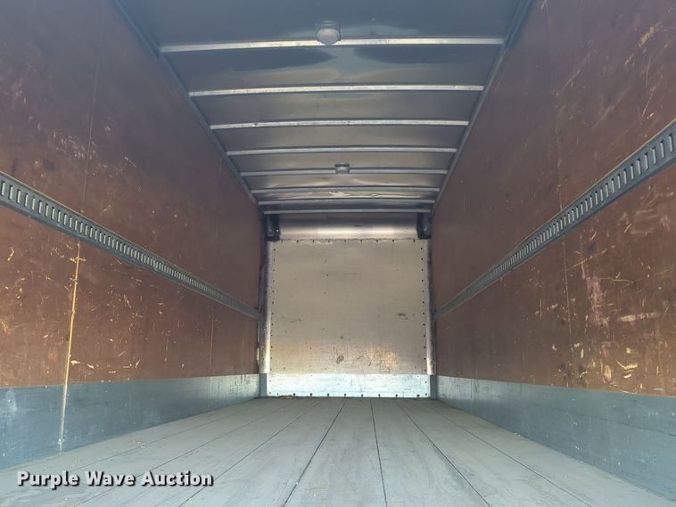 image for item EQ2382 2015 Ford F650 box truck