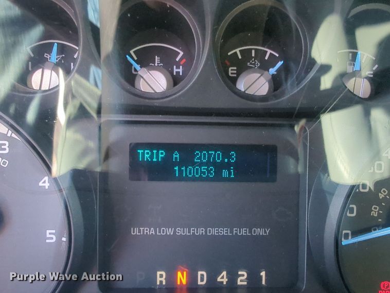 image for item EQ2382 2015 Ford F650 box truck