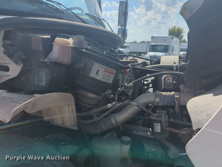 image for item EQ2388 2015 Freightliner Business Class M2 box truck