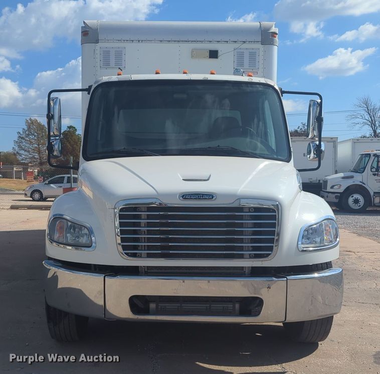 image for item EQ2389 2016 Freightliner Business Class M2 box truck
