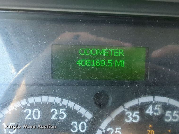 image for item EQ2389 2016 Freightliner Business Class M2 box truck