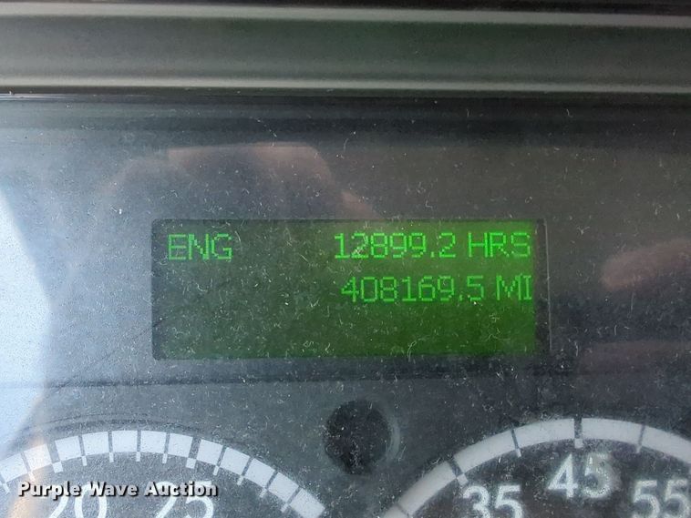 image for item EQ2389 2016 Freightliner Business Class M2 box truck