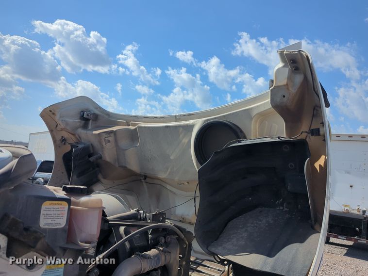 image for item EQ2389 2016 Freightliner Business Class M2 box truck