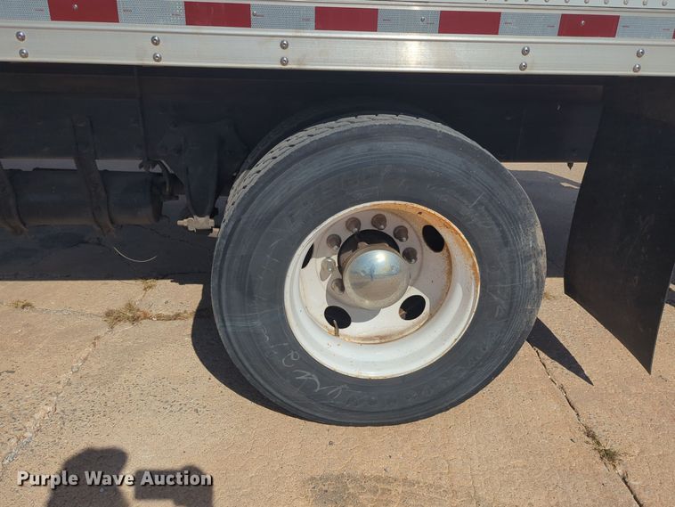 image for item EQ2389 2016 Freightliner Business Class M2 box truck