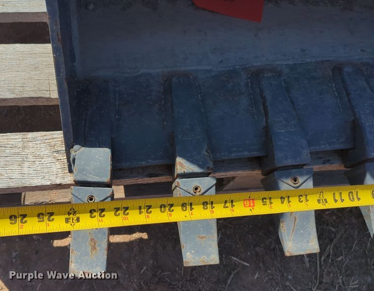 image for item EQ2404 USA Attachments bucket