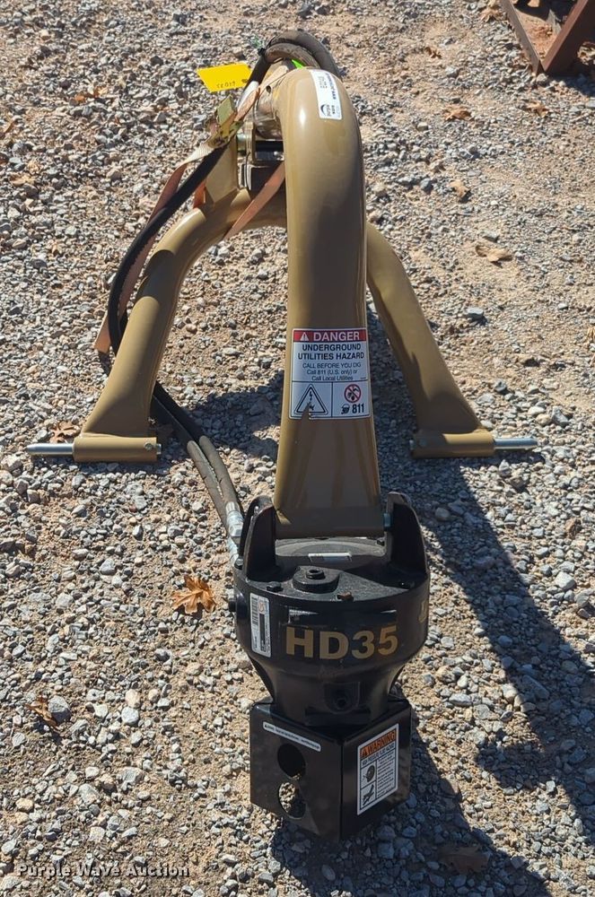 image for item EQ2408 2022 Land Pride HD35 three point  auger