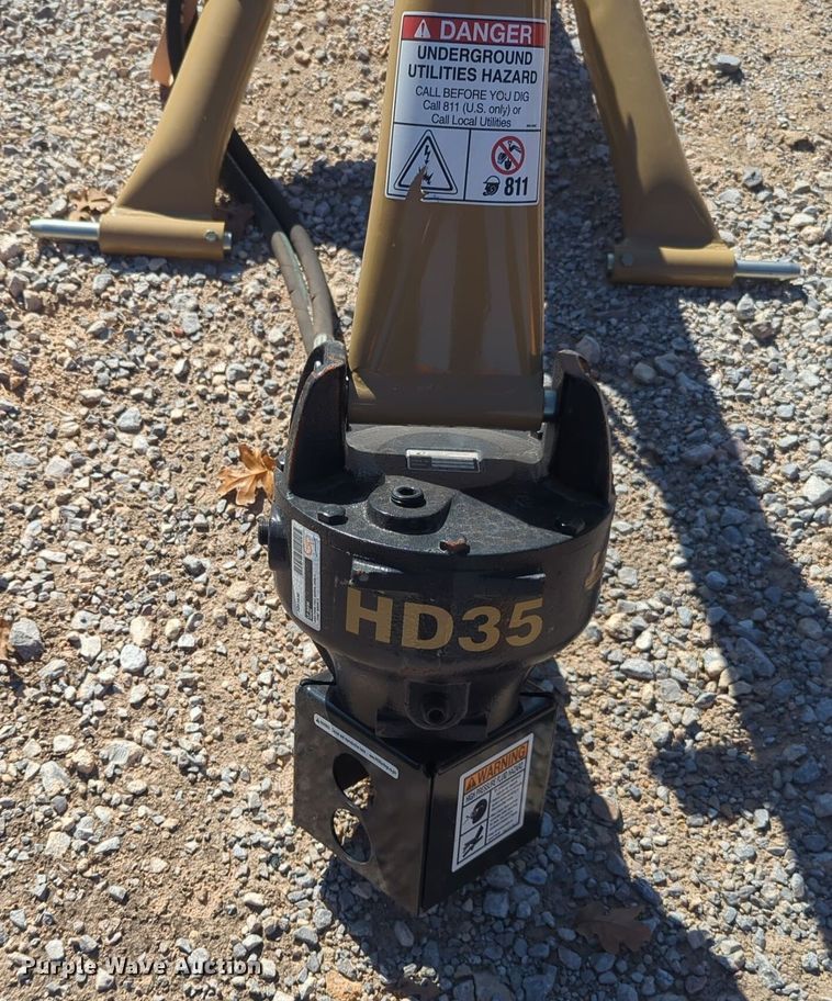image for item EQ2408 2022 Land Pride HD35 three point  auger