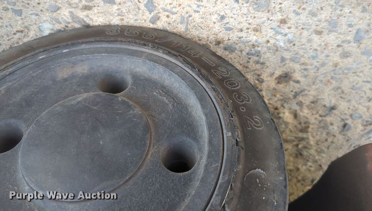 image for item EQ2410 Nissan 3000 forklift