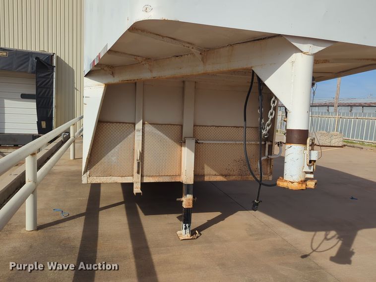 image for item EQ2411 2011 CM enclosed cargo trailer