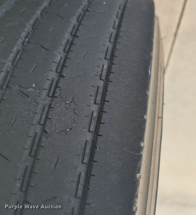 image for item EQ2411 2011 CM enclosed cargo trailer