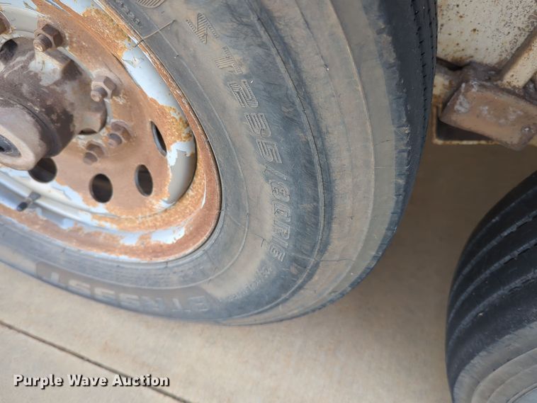 image for item EQ2411 2011 CM enclosed cargo trailer