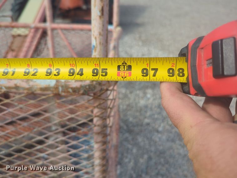 image for item EQ2421 2000 JLG 40H boom lift