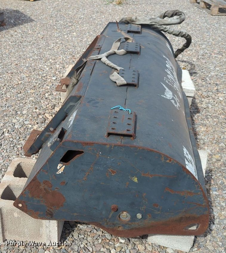 image for item EQ2426 2007 Bobcat 76 Tiller skid steer tiller