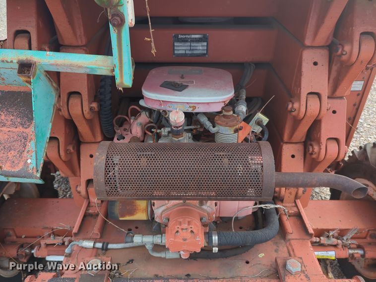 image for item EQ2428 1996 Snorkel SPL3284-4AG scissor lift