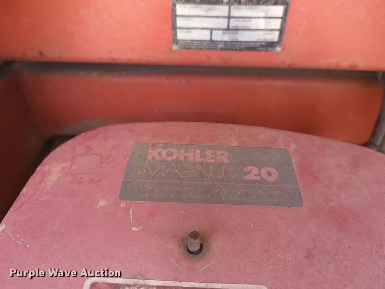 image for item EQ2428 1996 Snorkel SPL3284-4AG scissor lift