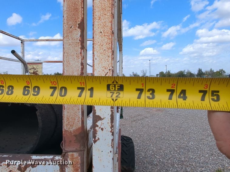 image for item EQ2428 1996 Snorkel SPL3284-4AG scissor lift