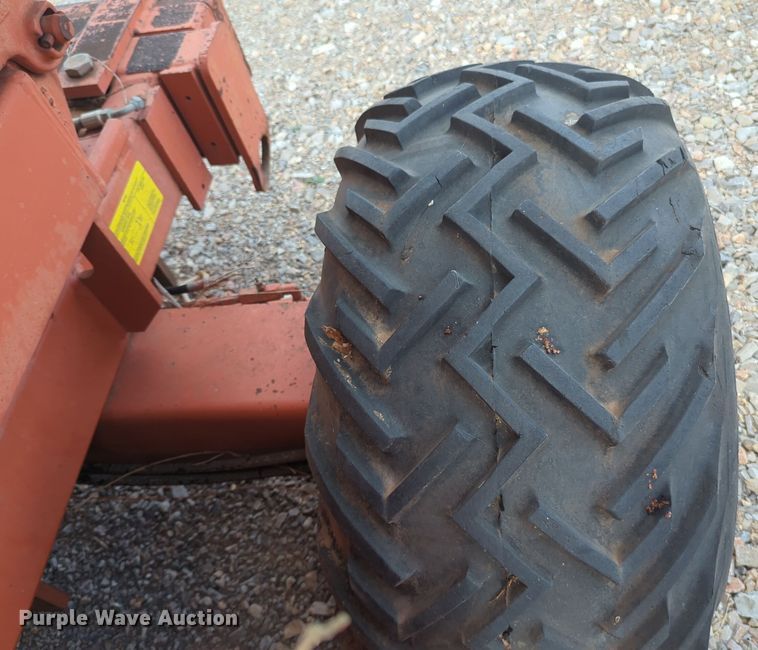 image for item EQ2428 1996 Snorkel SPL3284-4AG scissor lift