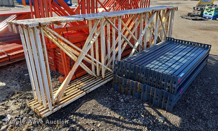 image for item EQ3560 T-Bolt  pallet racking 