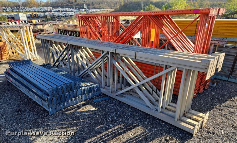 image for item EQ3563 T-Bolt  pallet racking 