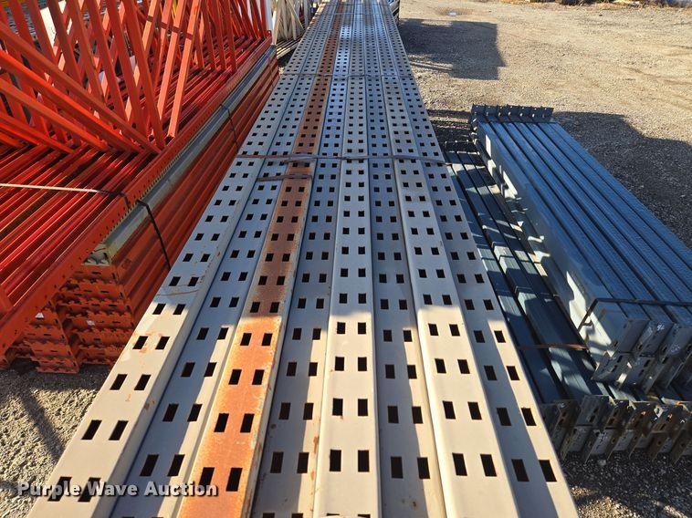 image for item EQ3563 T-Bolt  pallet racking 