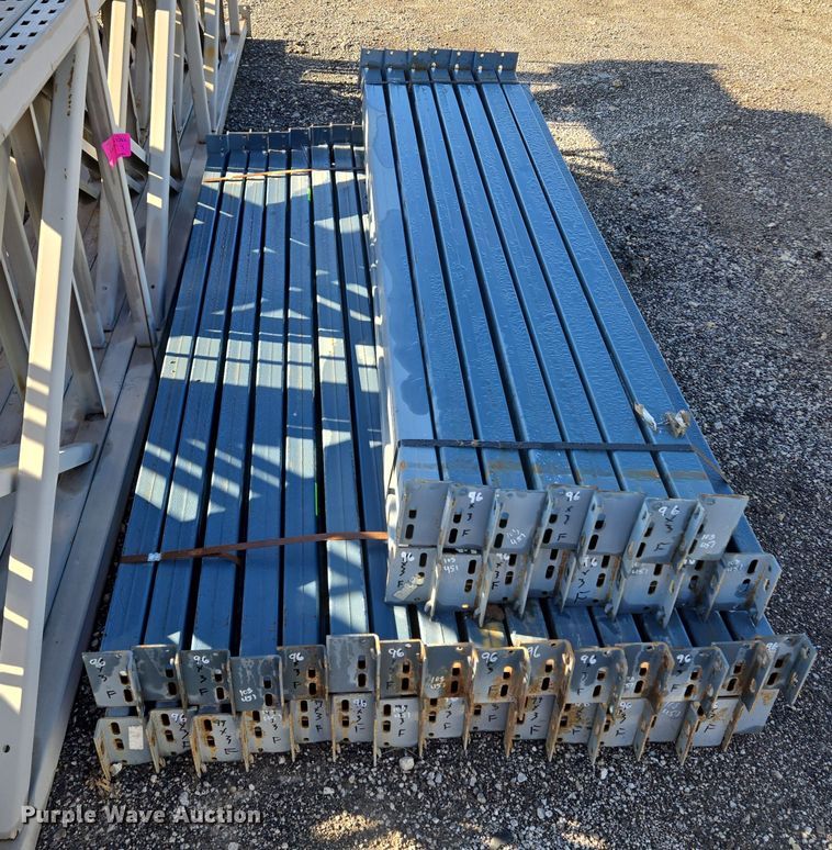 image for item EQ3563 T-Bolt  pallet racking 