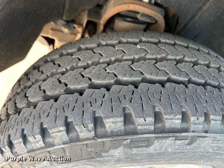 image for item ER8145 2016 GMC Sierra 1500 Double Cab pickup truck