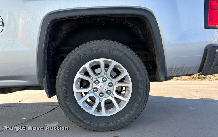 image for item ER8145 2016 GMC Sierra 1500 Double Cab pickup truck