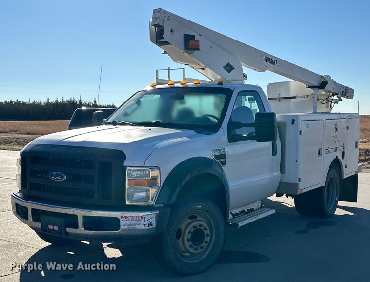 image for item ER8147 2008 Ford F450 Super Duty bucket truck