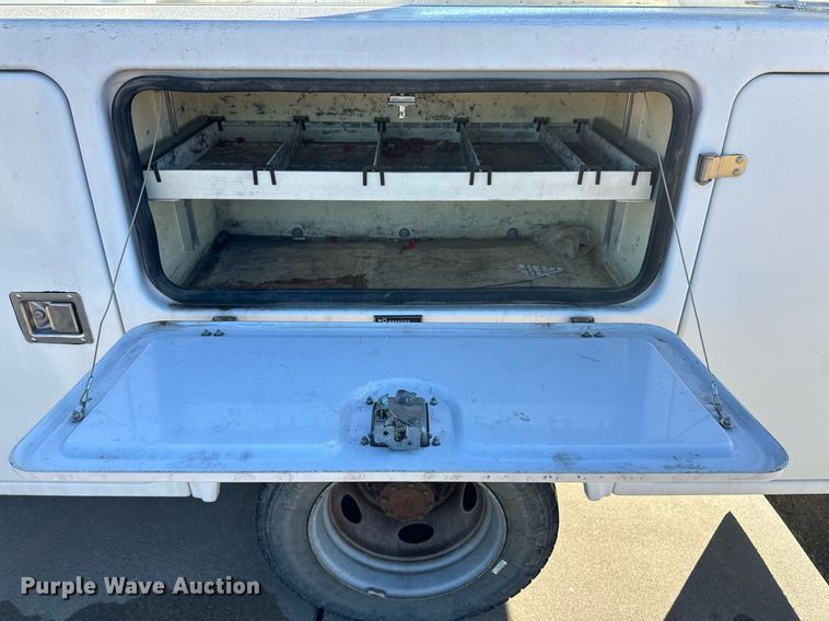 image for item ER8147 2008 Ford F450 Super Duty bucket truck