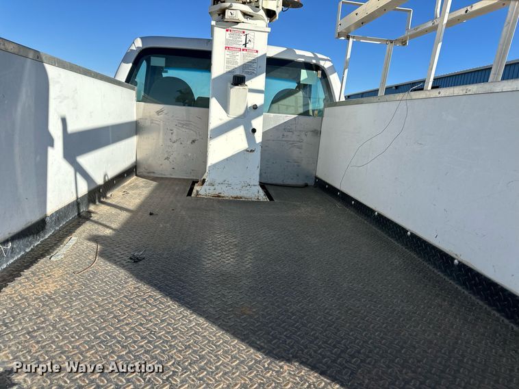 image for item ER8147 2008 Ford F450 Super Duty bucket truck