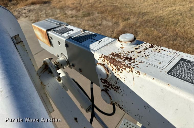 image for item ER8147 2008 Ford F450 Super Duty bucket truck