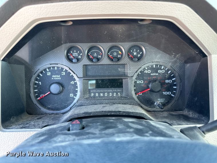 image for item ER8147 2008 Ford F450 Super Duty bucket truck