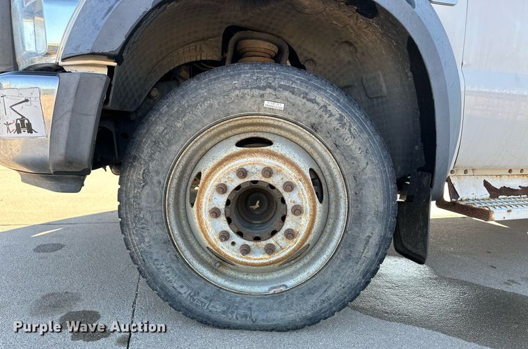 image for item ER8147 2008 Ford F450 Super Duty bucket truck